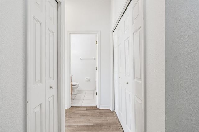 571 SHOREHAM COURT NE, St Petersburg, FL 33716