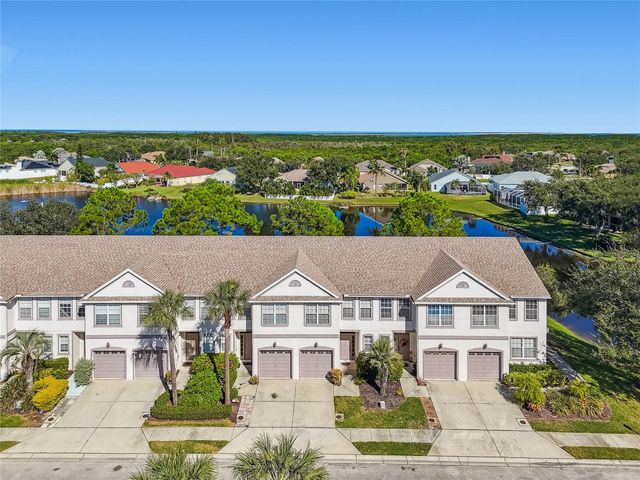 571 SHOREHAM COURT NE, St Petersburg, FL 33716