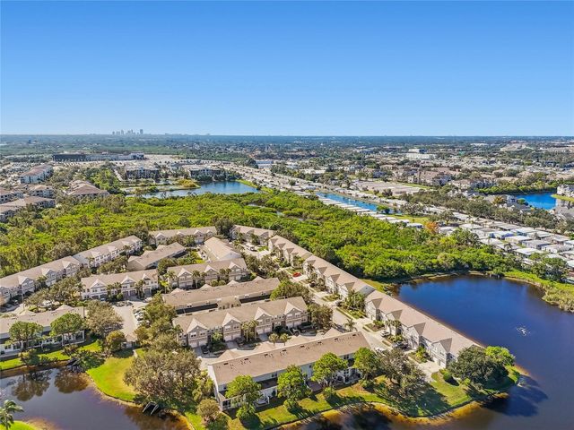 571 SHOREHAM COURT NE, St Petersburg, FL 33716