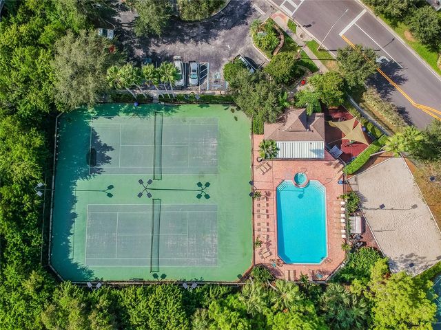 571 SHOREHAM COURT NE, St Petersburg, FL 33716