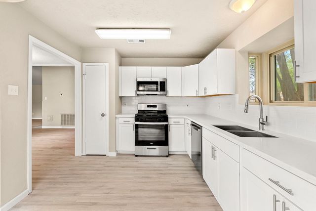 2530 Spring Dusk Lane, Spring, TX 77373