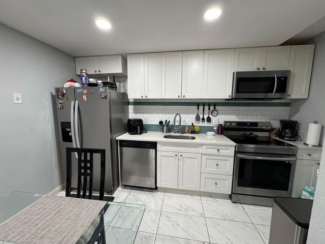 3265 NW 102nd Terrace 3265, Coral Springs, FL 33065