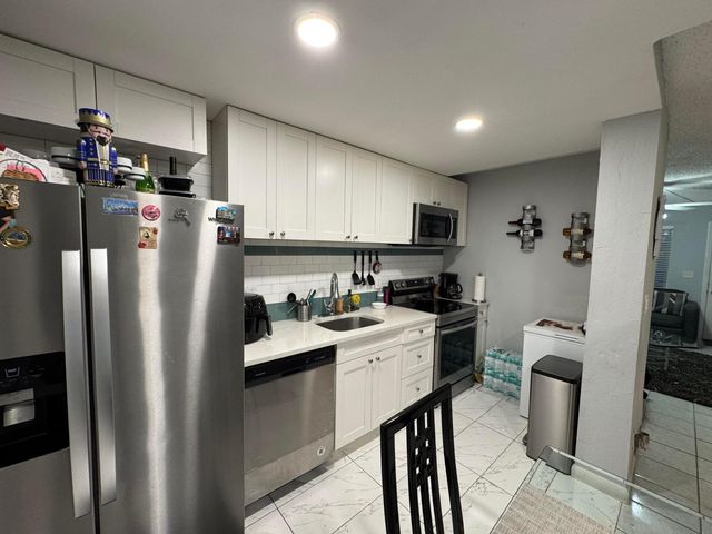 3265 NW 102nd Terrace 3265, Coral Springs, FL 33065