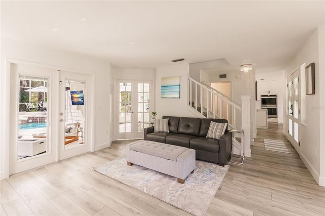 1587 FIRETHORNE LAKES DRIVE, Sarasota, FL 34240