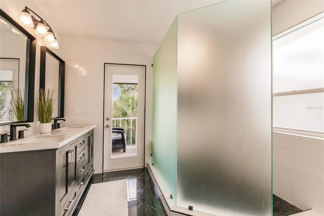 1587 FIRETHORNE LAKES DRIVE, Sarasota, FL 34240