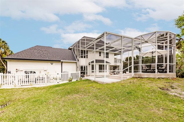 1587 FIRETHORNE LAKES DRIVE, Sarasota, FL 34240