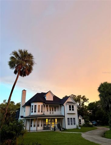 1587 FIRETHORNE LAKES DRIVE, Sarasota, FL 34240