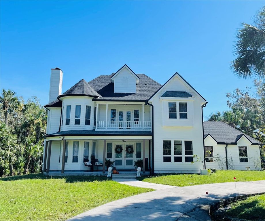 1587 FIRETHORNE LAKES DRIVE, Sarasota, FL 34240
