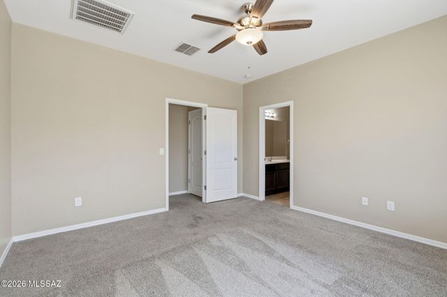 11293 W Folsom Point Drive, Marana, AZ 85658