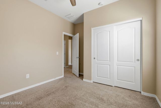 11293 W Folsom Point Drive, Marana, AZ 85658