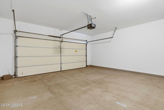 11293 W Folsom Point Drive, Marana, AZ 85658