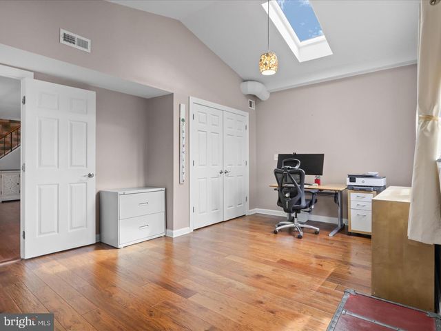 13129 PENNYPACKER LANE, Fairfax, VA 22033