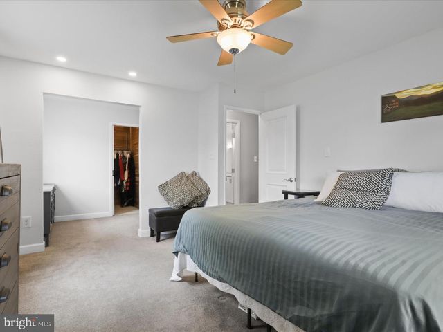 13129 PENNYPACKER LANE, Fairfax, VA 22033