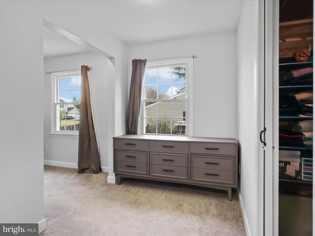 13129 PENNYPACKER LANE, Fairfax, VA 22033