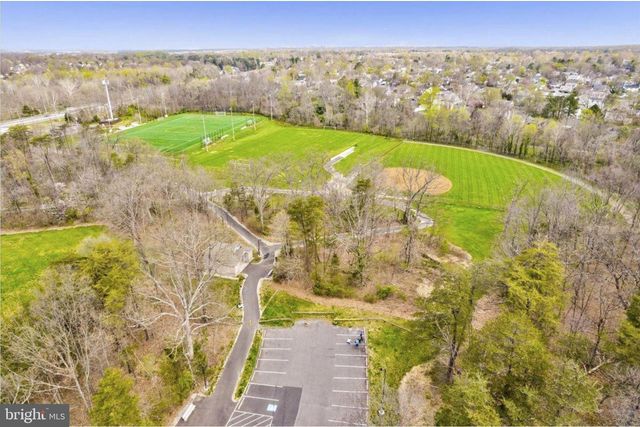 13129 PENNYPACKER LANE, Fairfax, VA 22033