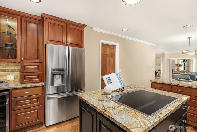 2521 227th Place NE, Sammamish, WA 98074