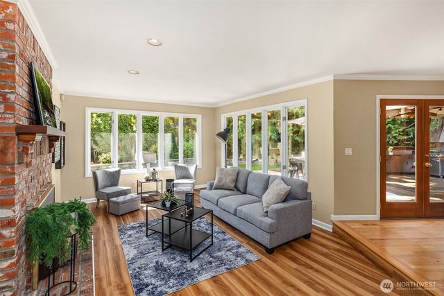 2521 227th Place NE, Sammamish, WA 98074