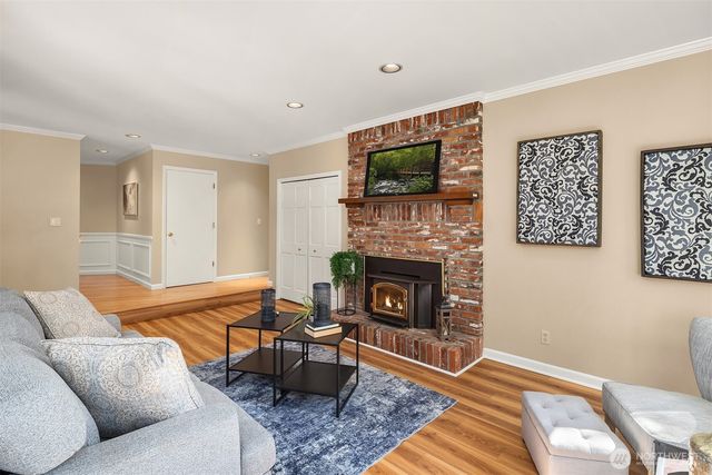 2521 227th Place NE, Sammamish, WA 98074