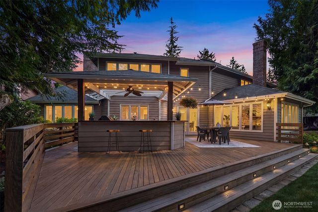 2521 227th Place NE, Sammamish, WA 98074
