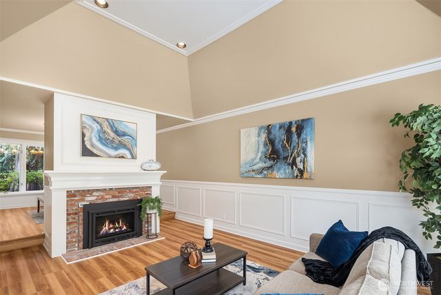 2521 227th Place NE, Sammamish, WA 98074