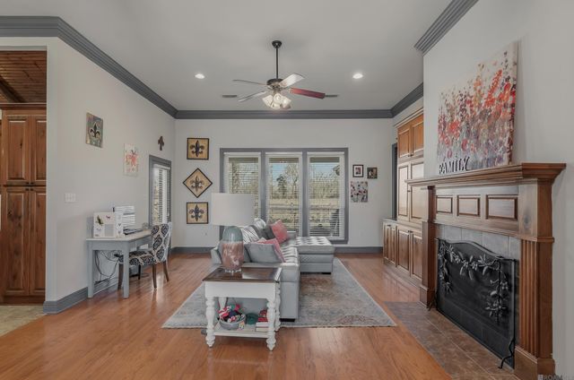 37416 Dutchtown Crossing Av, Gonzales, LA 70737