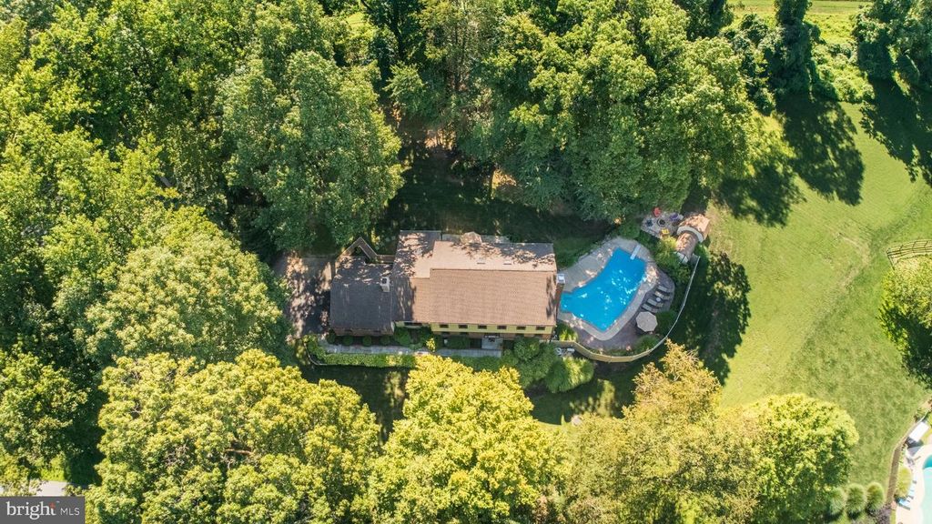 816 NATHAN HALE DR, WEST CHESTER, PA 19382 — photo 3