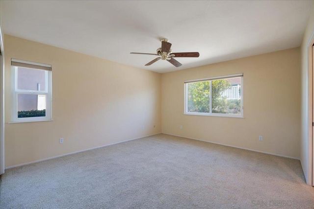 16620 San Salvador Ct, San Diego, CA 92128