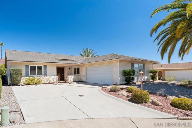 16620 San Salvador Ct, San Diego, CA 92128