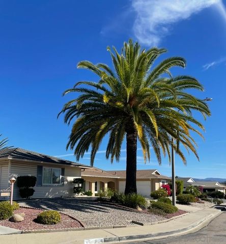 16620 San Salvador Ct, San Diego, CA 92128