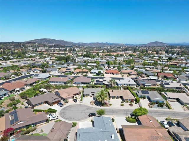 16620 San Salvador Ct, San Diego, CA 92128