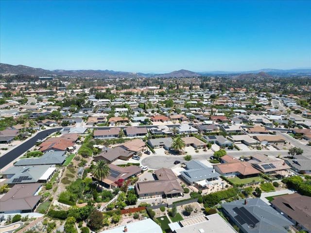 16620 San Salvador Ct, San Diego, CA 92128
