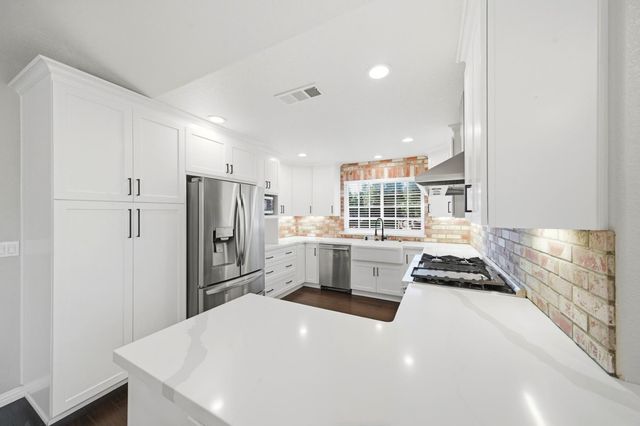 160 Sierra Mesa Pl, Auburn, CA 95603