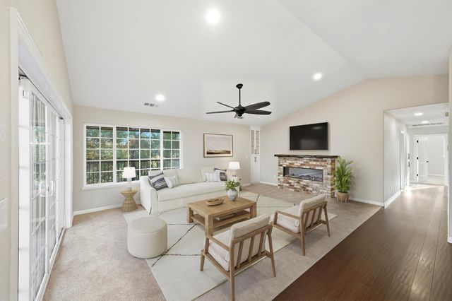 160 Sierra Mesa Pl, Auburn, CA 95603