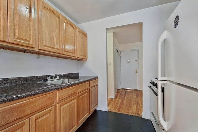 1130 Stadium Ave Apt 3K, New York City, NY 10465