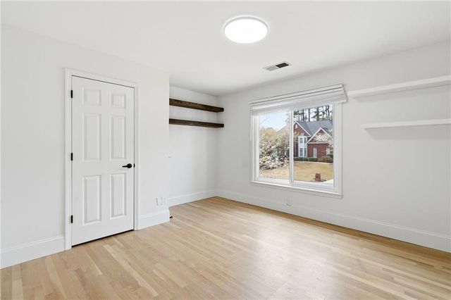 10675 Oxford Mill Circle, Alpharetta, GA 30022