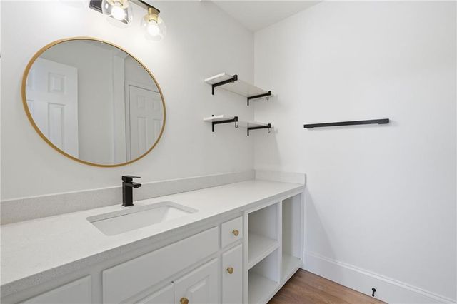 10675 Oxford Mill Circle, Alpharetta, GA 30022