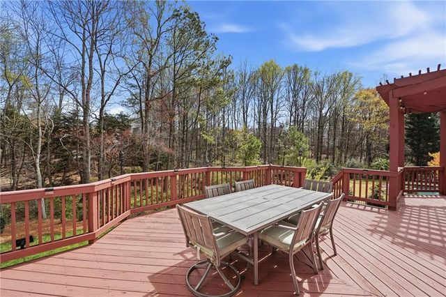 10675 Oxford Mill Circle, Alpharetta, GA 30022