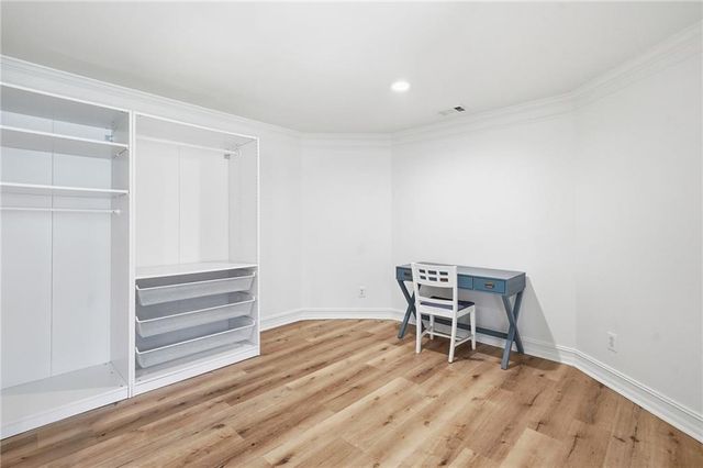 10675 Oxford Mill Circle, Alpharetta, GA 30022