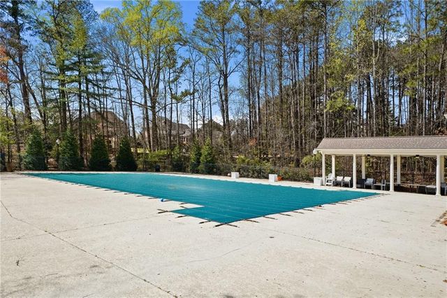 10675 Oxford Mill Circle, Alpharetta, GA 30022