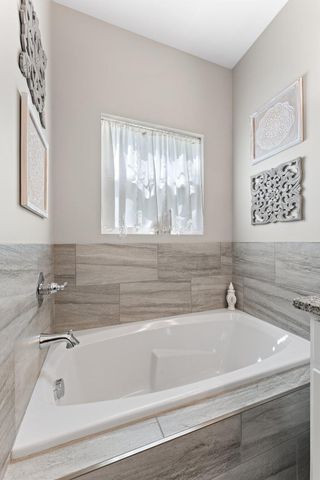 5966 Beacon Lane, Portage, IN 46368