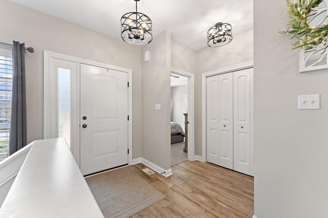 5966 Beacon Lane, Portage, IN 46368