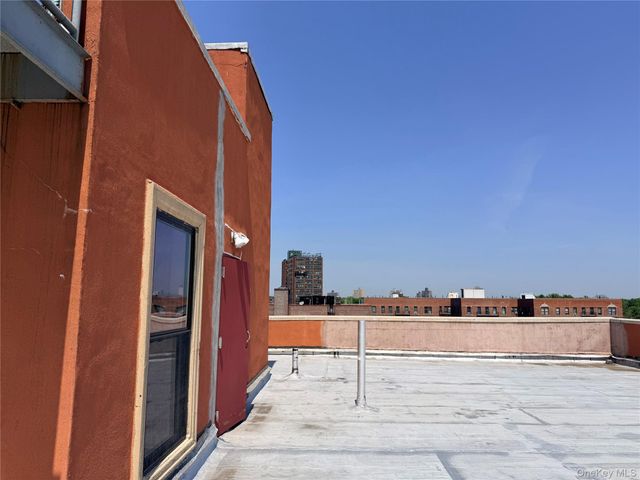 772 E 182nd Street, Bronx, NY 10460