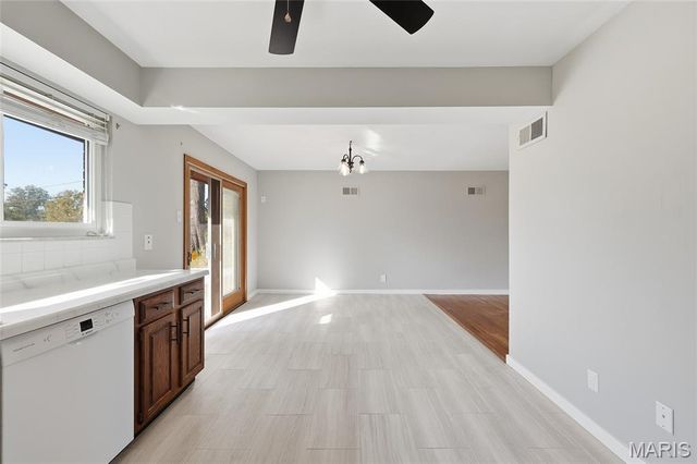 5445 Mild Drive, St Louis, MO 63129