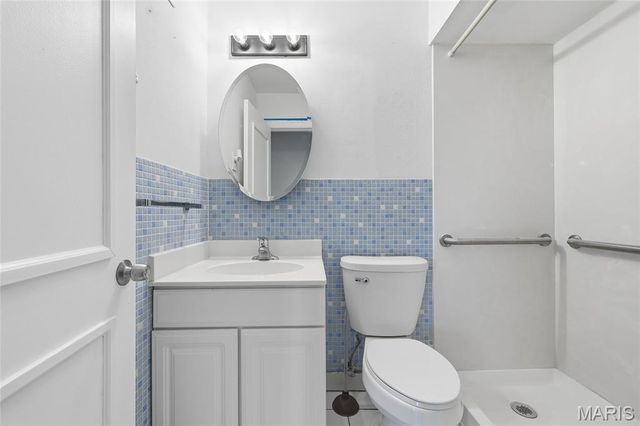 5445 Mild Drive, St Louis, MO 63129