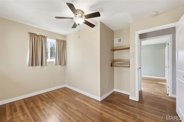 5445 Mild Drive, St Louis, MO 63129