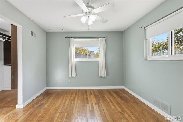 5445 Mild Drive, St Louis, MO 63129