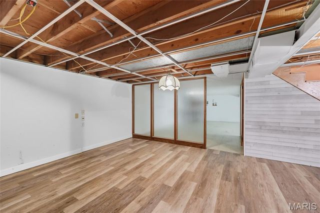 5445 Mild Drive, St Louis, MO 63129