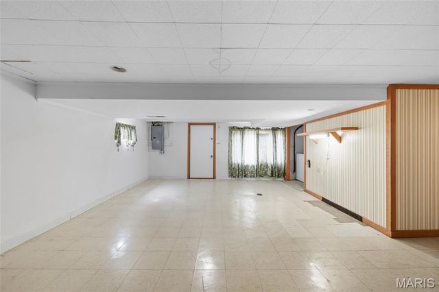 5445 Mild Drive, St Louis, MO 63129