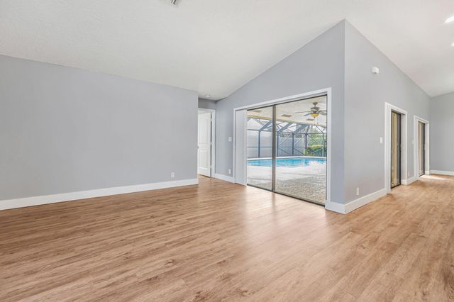 21356 Summertrace Circle, Boca Raton, FL 33428