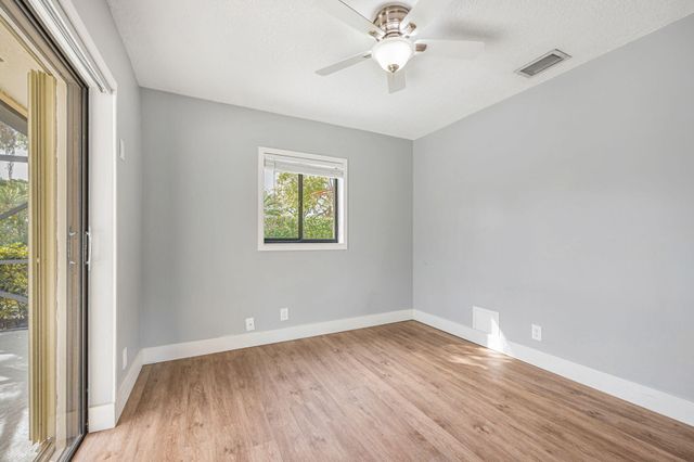 21356 Summertrace Circle, Boca Raton, FL 33428